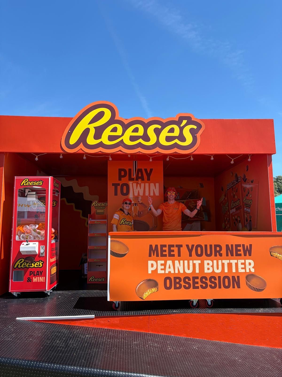 Reese's claw machine Barcode Festival by Three Point